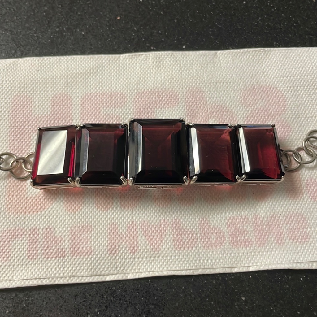 Woman’s Bracelet..Amazing